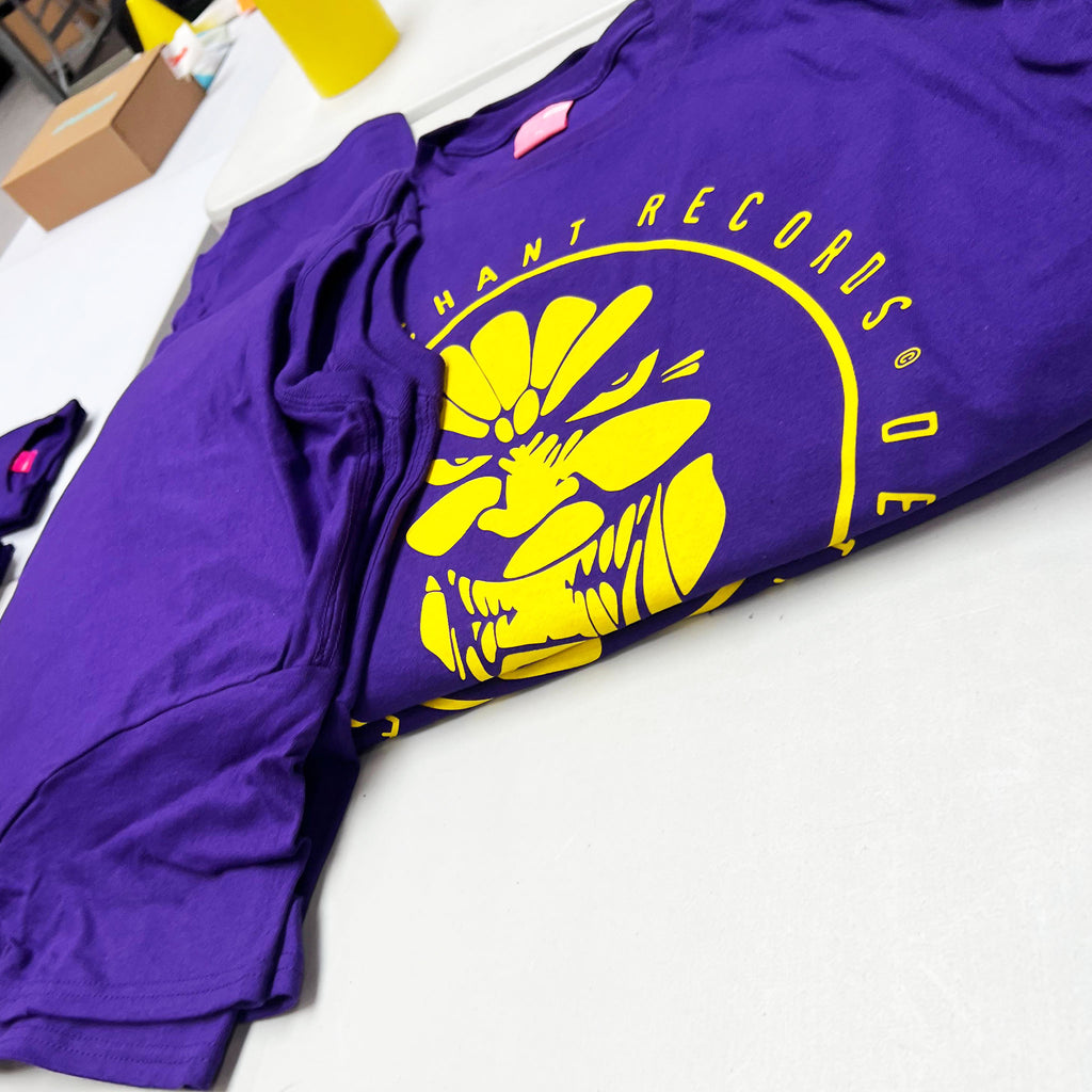 DC LOGO Purple Tee